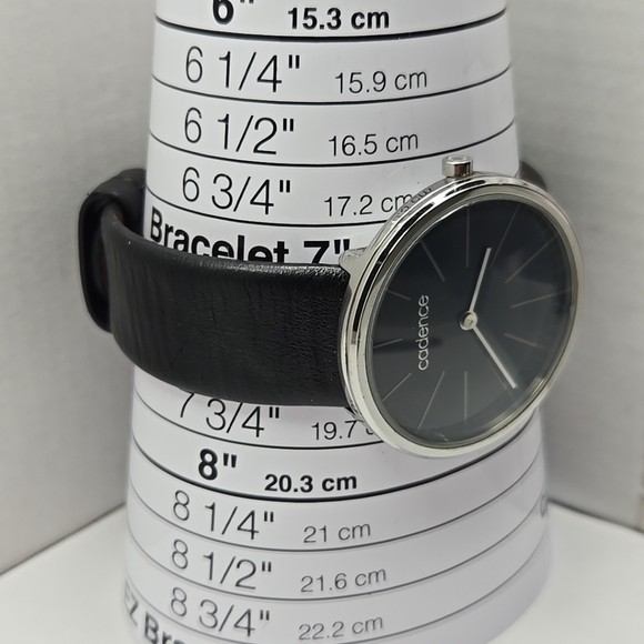Cadence Watch Men 38mm Silver Tone Black Leather Band New Battery - Picture 6 of 11
